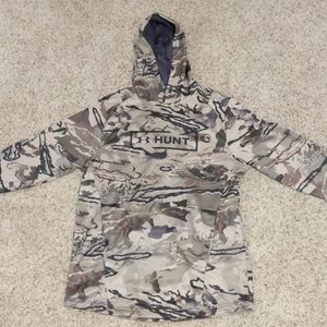 Under armour camo hoodie